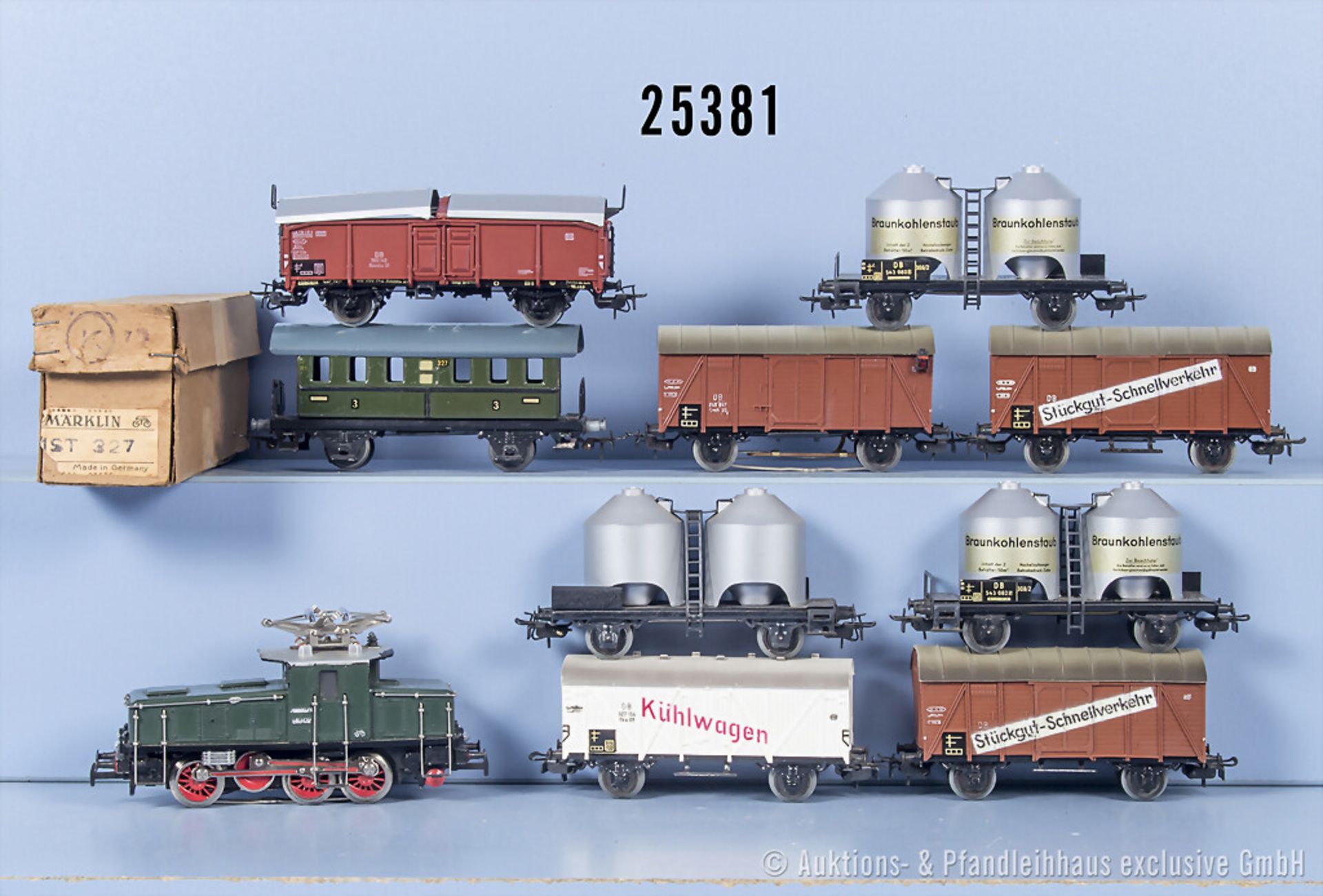 Märklin H0 Zug, dabei E-Lok der DB, BN E63 02 und 9 Wagen, Z 1-3, 1 x in ...