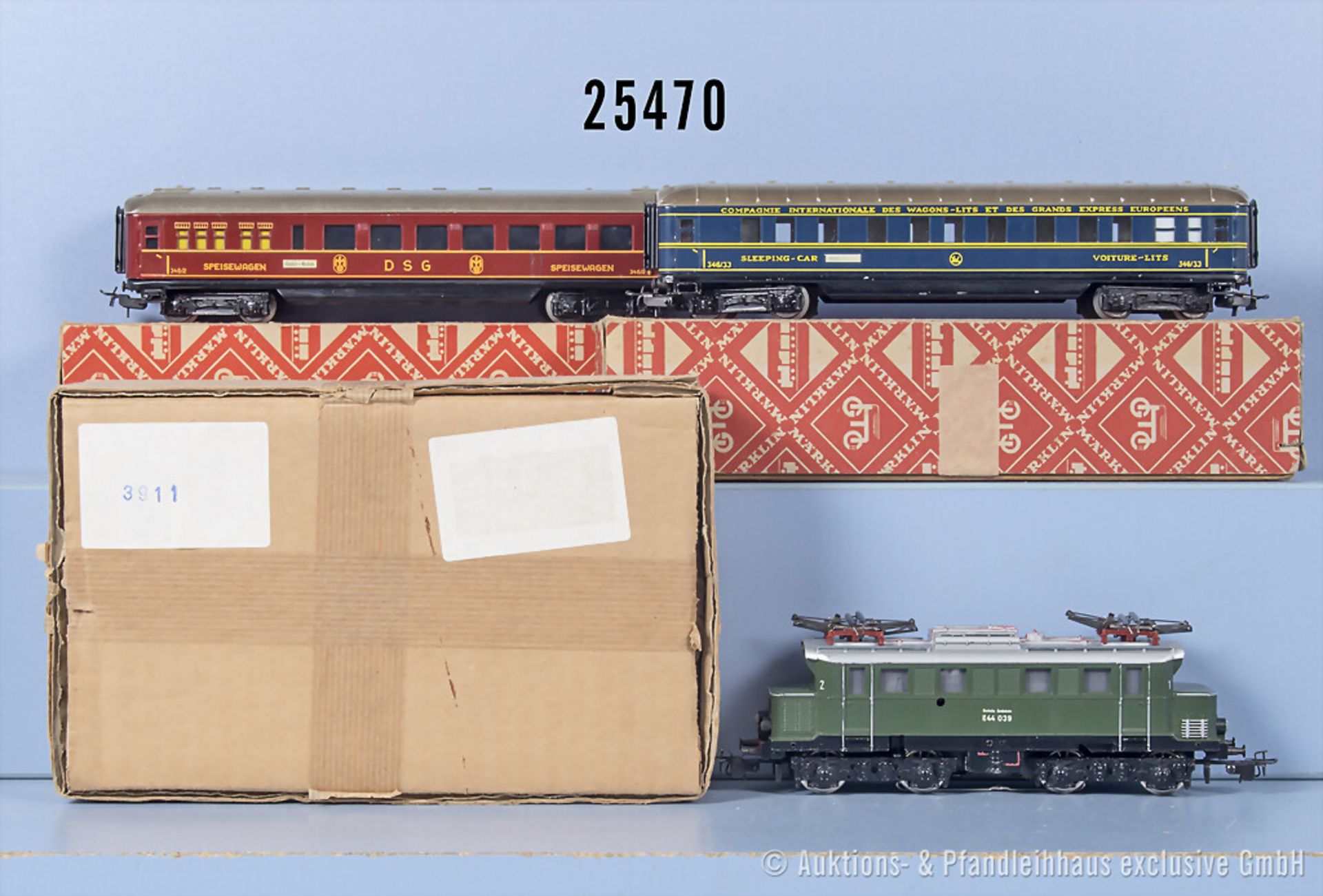 Märklin H0 D-Zug, dabei 3911 E-Lok der DB, BN E44 039 als montierter Bausatz, 346/2 und ...