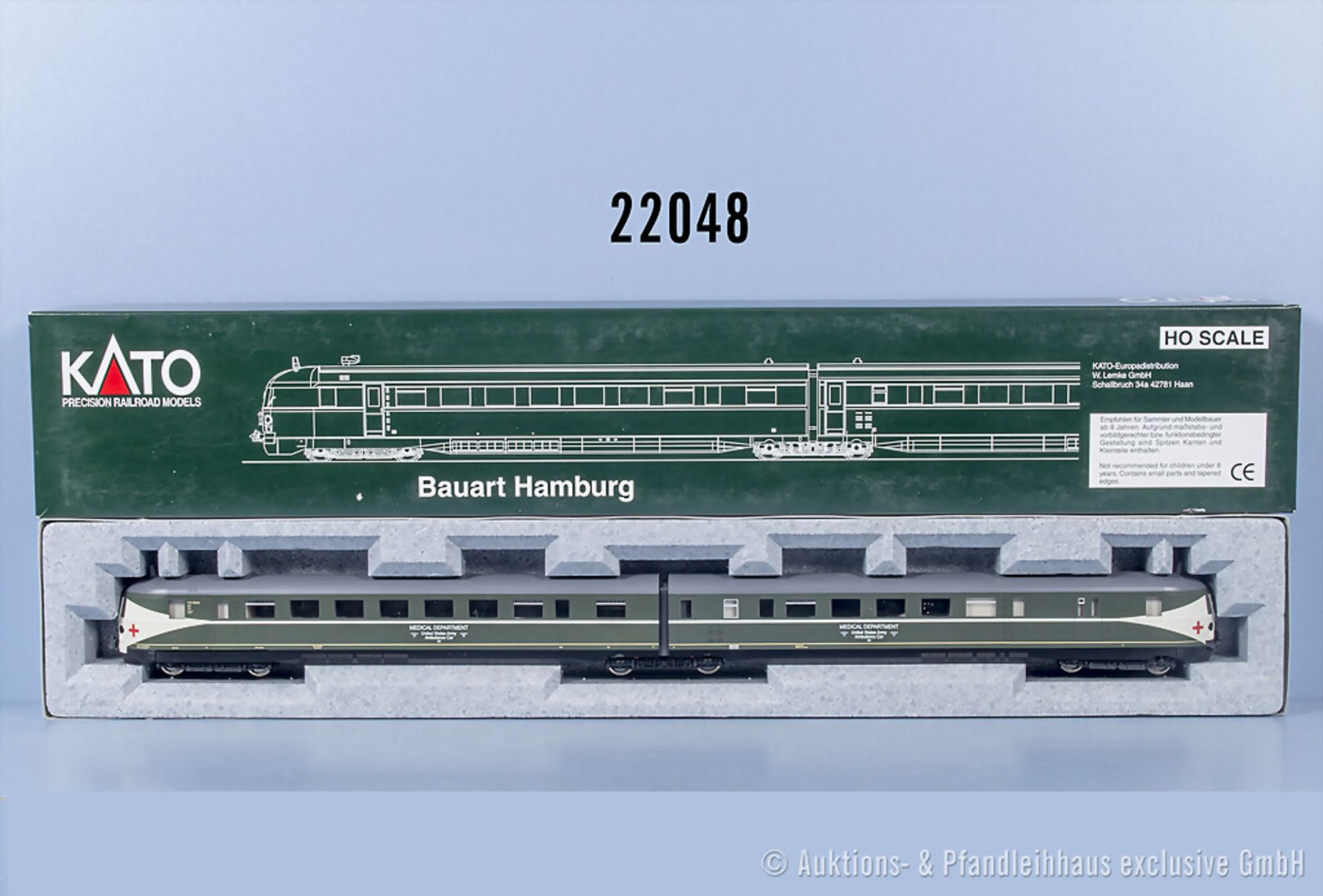 Kato H0 301900 2-teiliger Dieseltriebzug als Sanitätszug der US Army, BN 03, Z 1-2, in ...