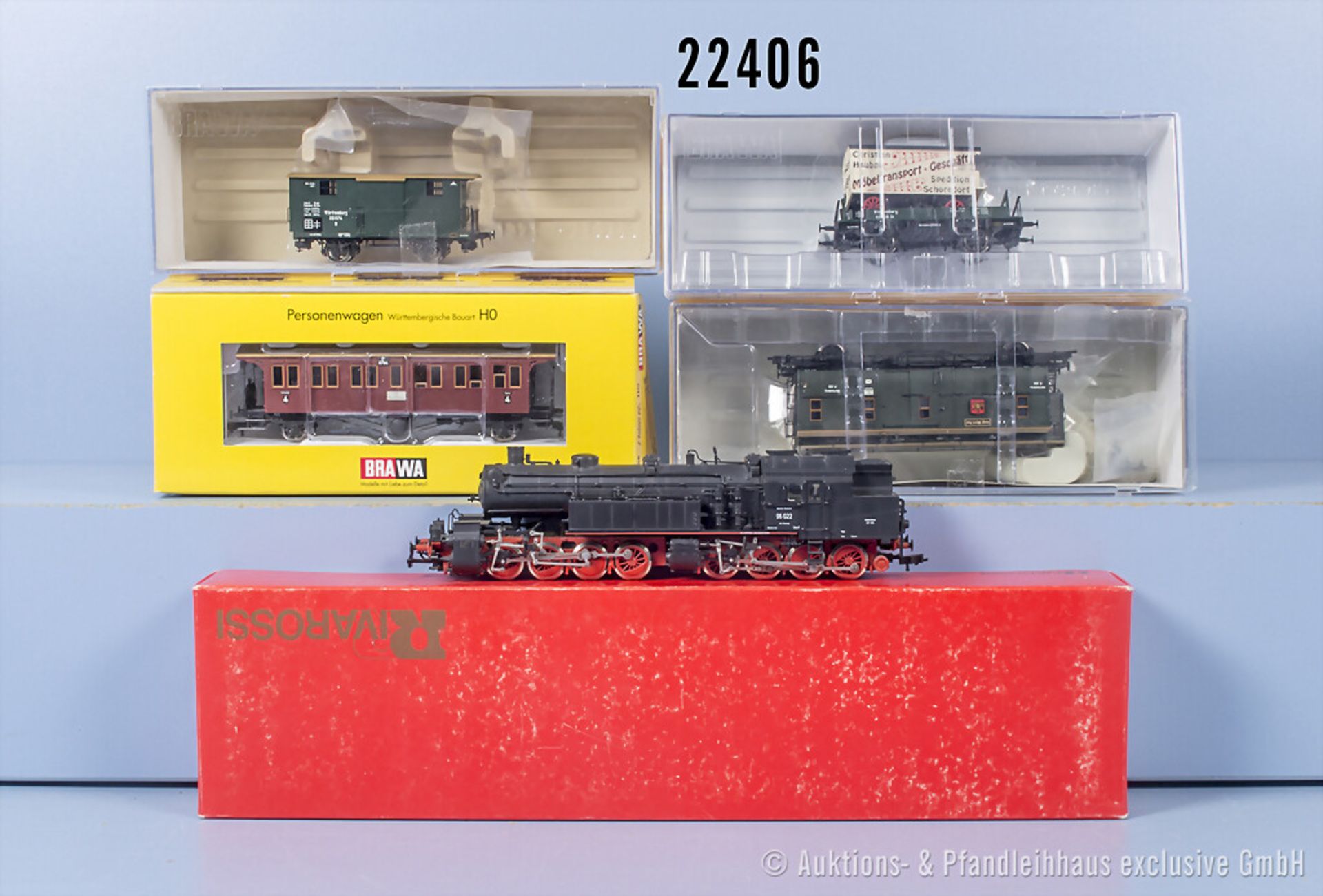 H0 Zug mit Rivarossi 1374 Tenderlok der DR, BN 96 022 und 4 Brawa Wagen, Z 1-2 in ...