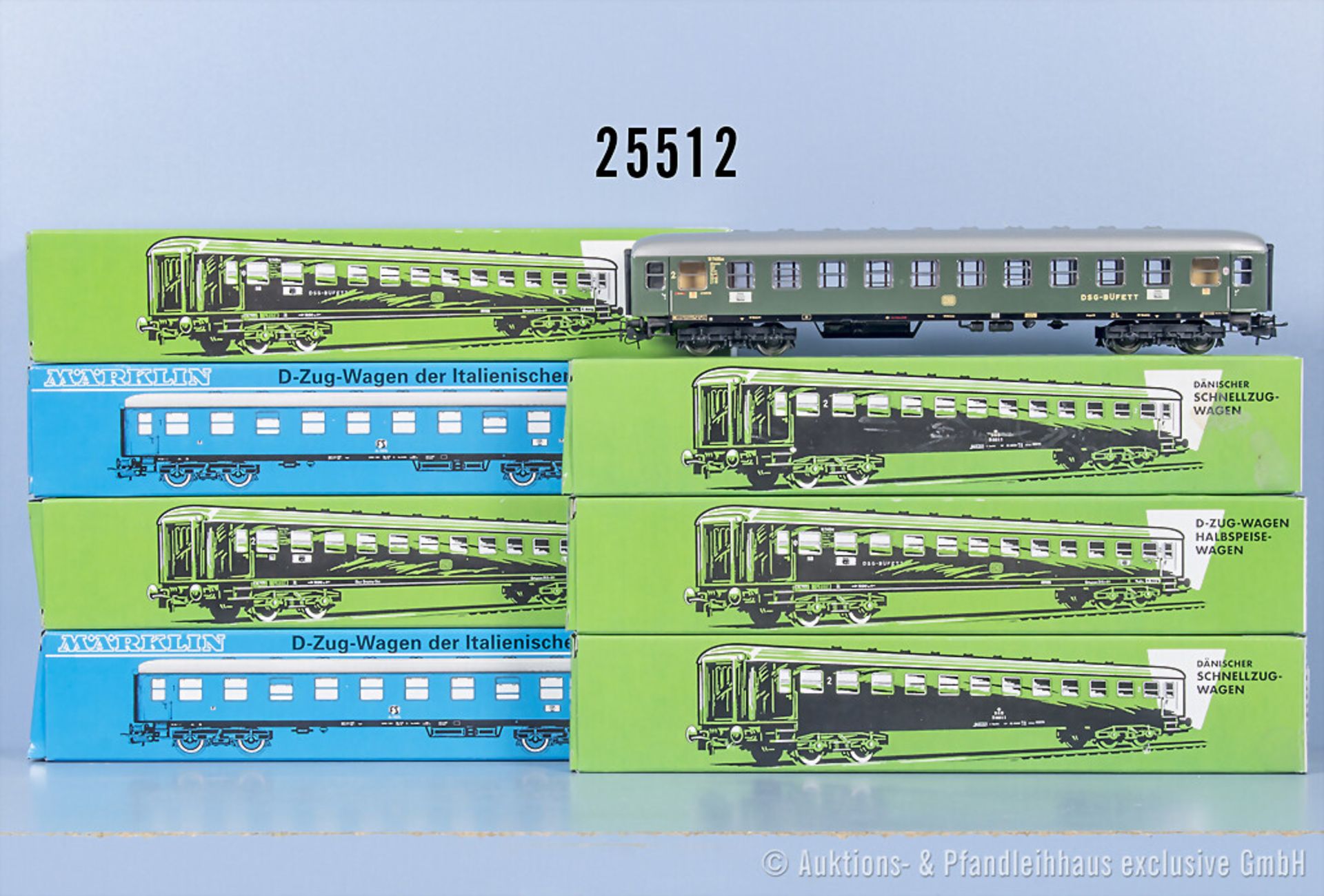 7 Märklin H0 D-Zug-Wagen aus 00766, dabei 2 x 01, 02, 2 x 03 und 2 x 07, Z 1-2, in ...
