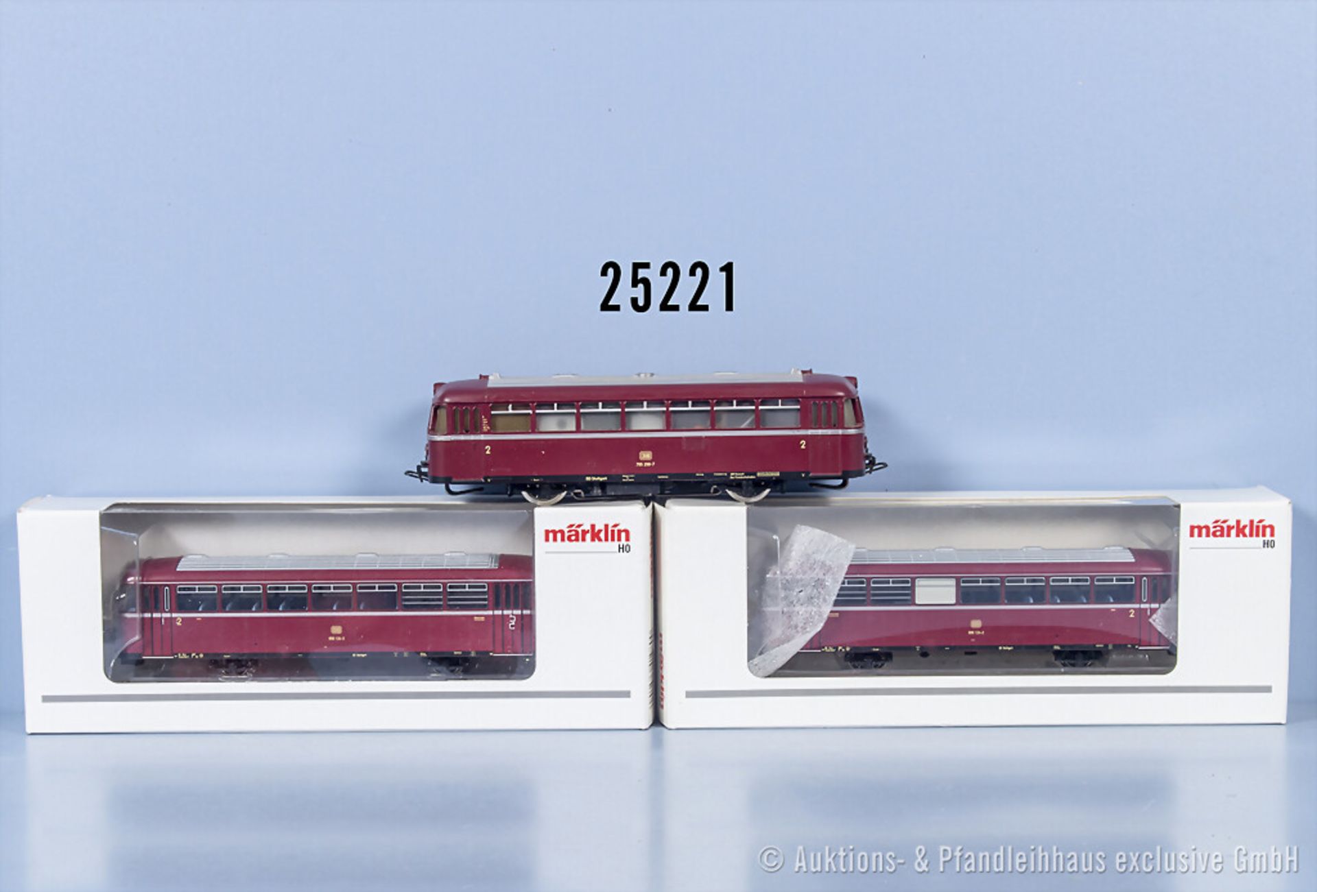 Märklin H0 Schienenbus der DB, BN 795 299-7 und 2 x 41980 Schienenbusbeiwagen, Z 1-2, 2 ...