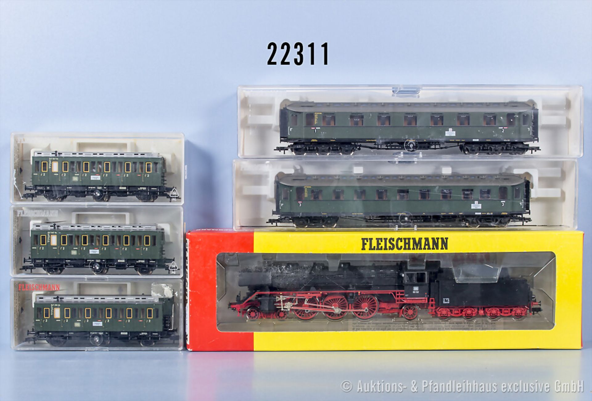 Fleischmann H0 Zug, dabei 4103 Schlepptenderlok der DB, BN 03 132 und 5 Wagen, Z 0-1, ...