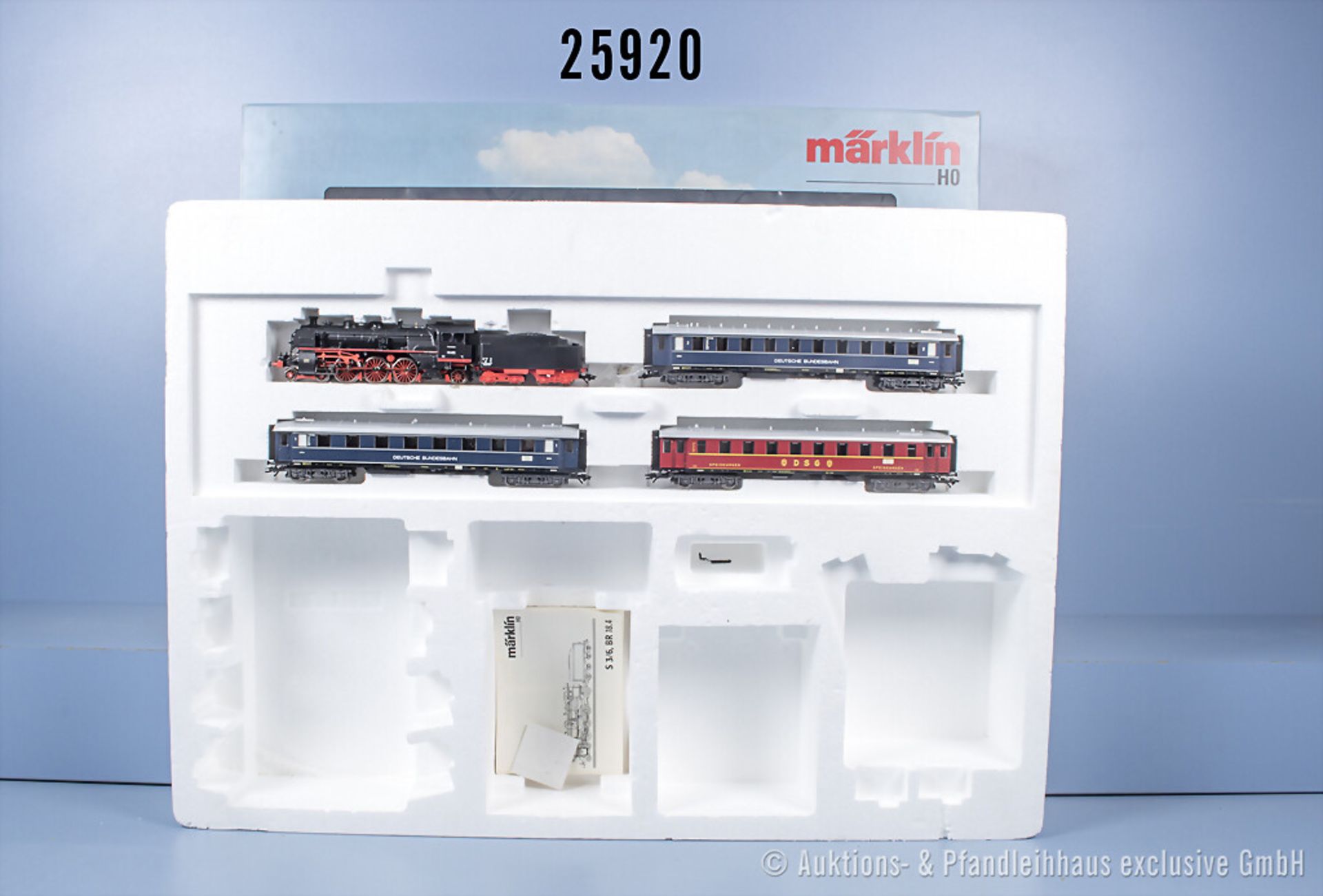 aus Märklin digital H0 29857 Schlepptenderlok der DB, BN 18 466 und 3 Wagen, Z 1-2, in ...