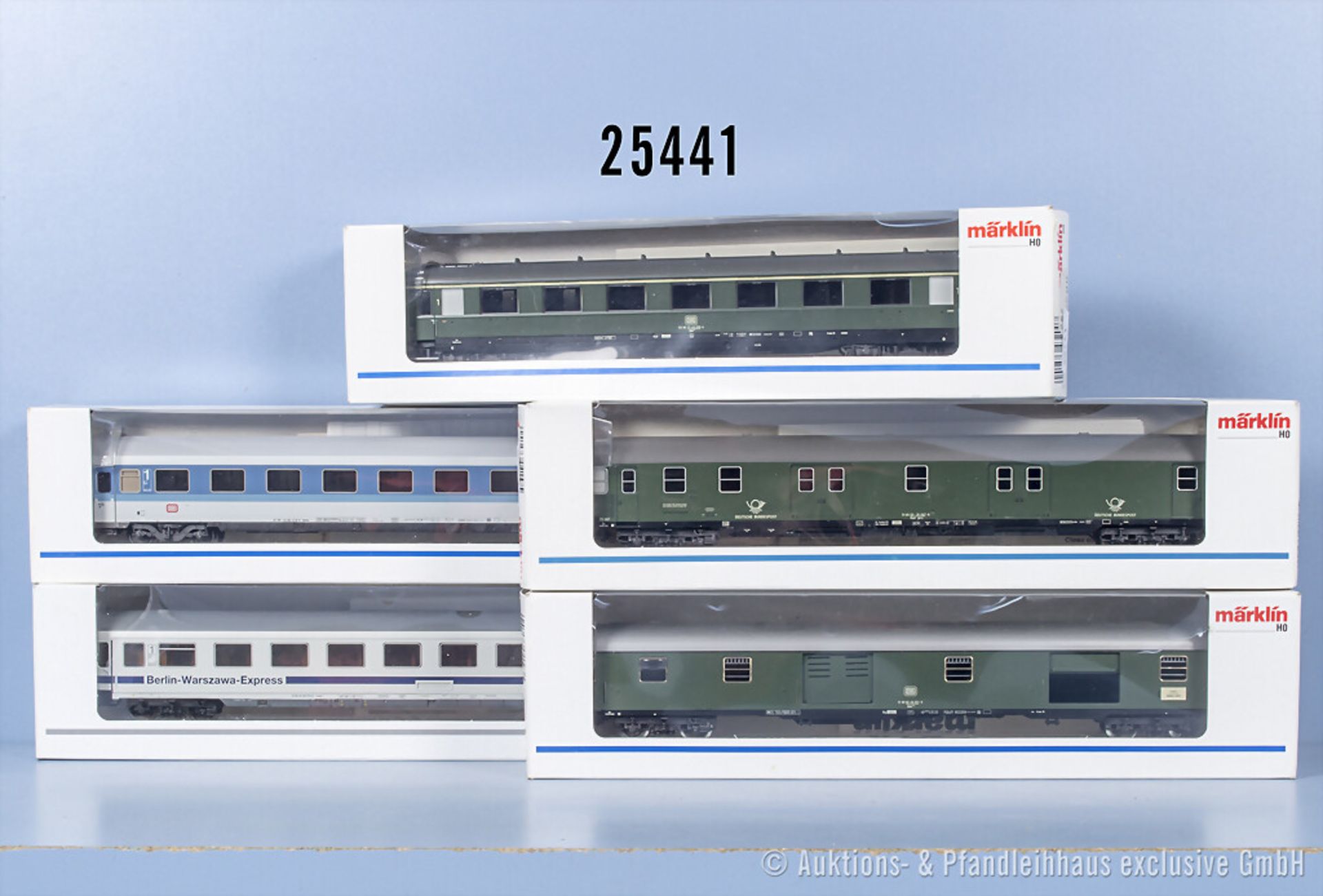 5 Märklin H0 D-Zug-Wagen, dabei 4093, 4157, 4348, 42951 und 43200, Z 1-2, in ...