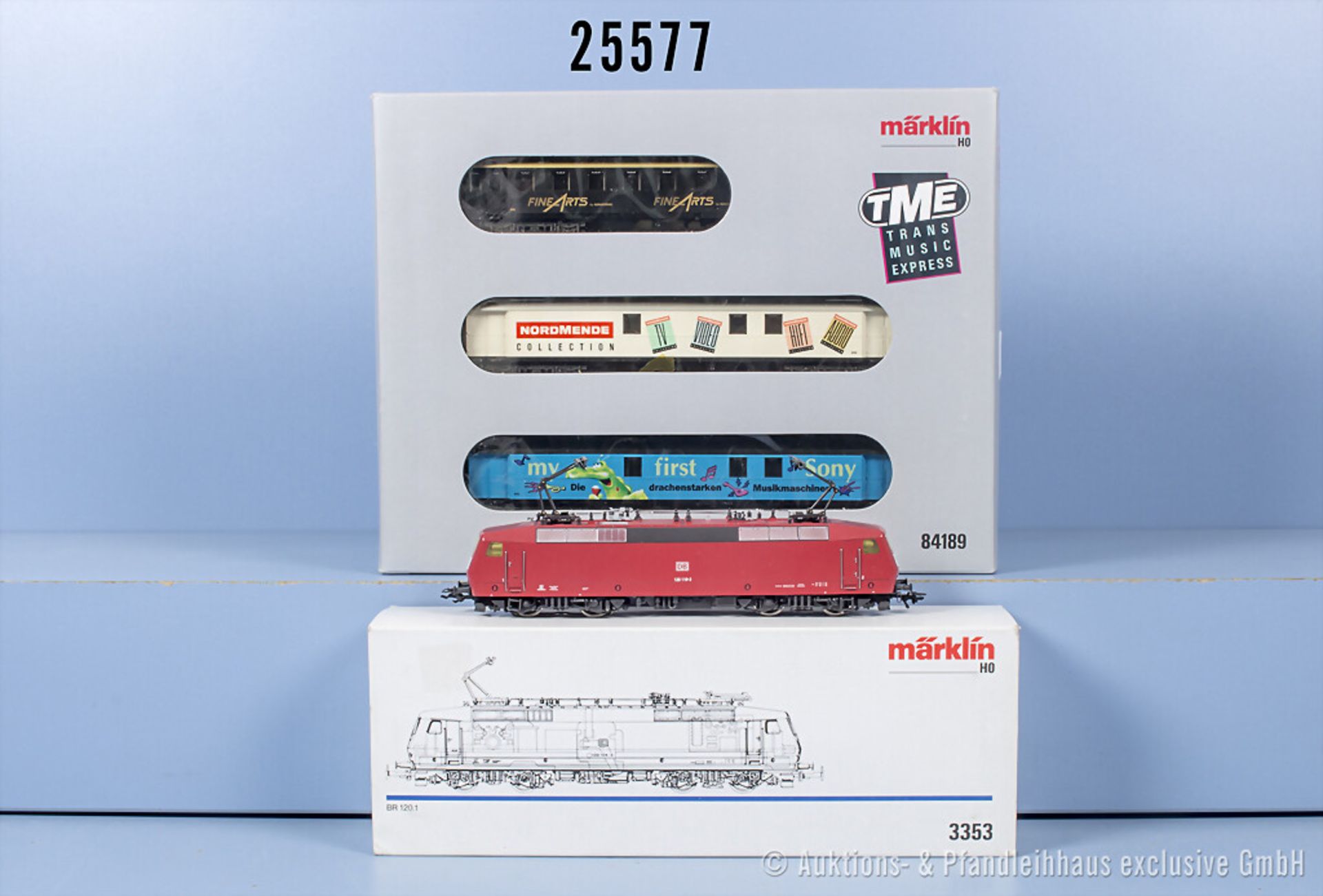 Märklin H0 3353 E-Lok der DB, BN 120 110-2, n.A.d.E. digitalisiert und 84189 Wagenset ...