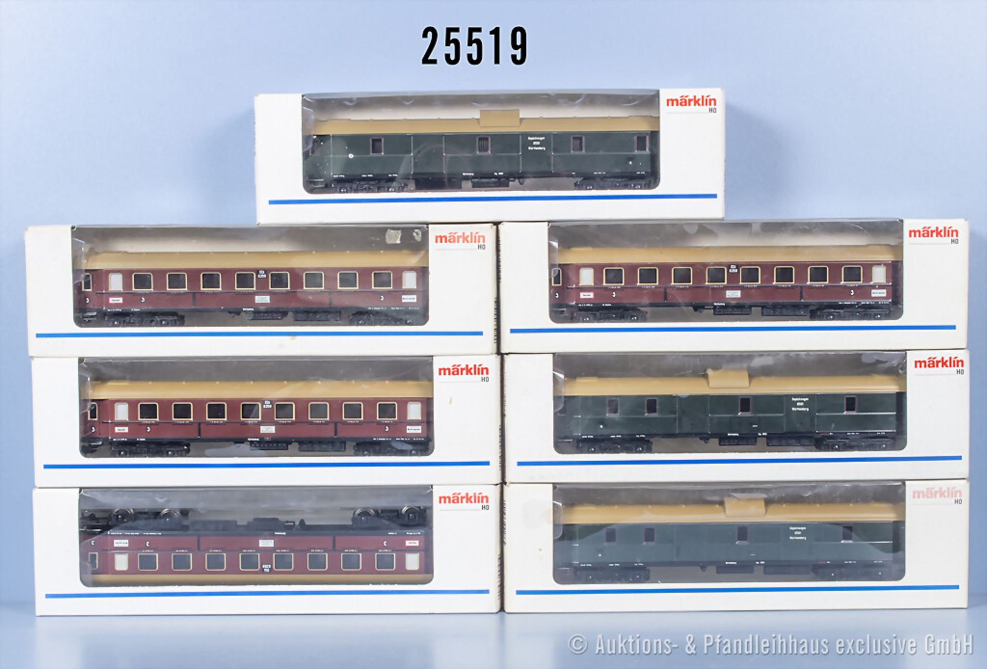 7 Märklin H0 D-Zug-Wagen, dabei 3 x 4186 und 4 x 4191, Z 1-2, in ...