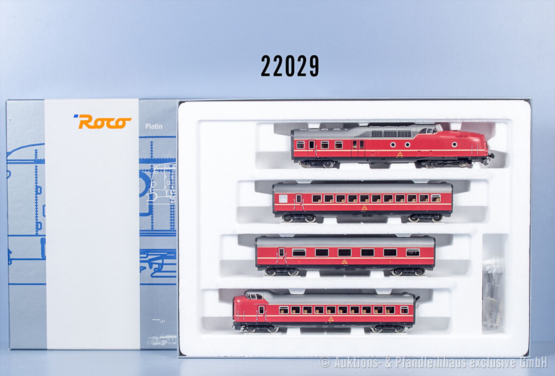 Roco H0 63060 4-teiliger Dieseltriebzug Lyntog der DSB, BN 401, mit ...