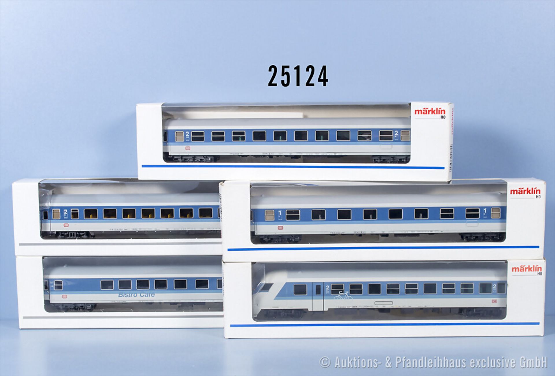 5 Märklin H0 D-Zug-Wagen, dabei 4281, 4282, 4327, 4384 und 43300, Z 1-2 in ...
