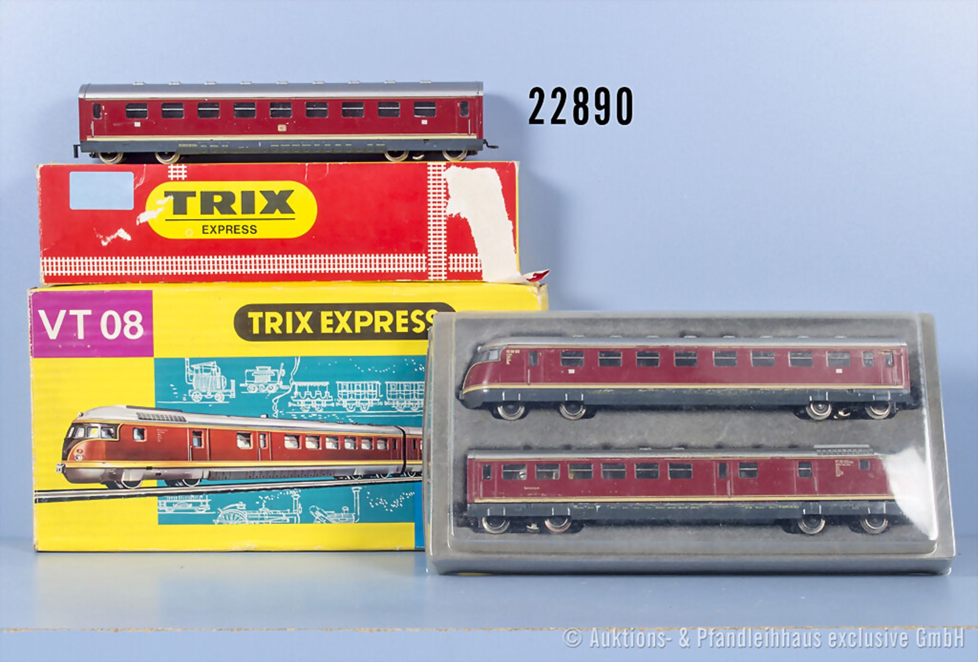 Trix Express H0 2291 2-teiliger Dieseltriebwagen der DB, BN VT08 513 und 1 Mittelwagen, ...