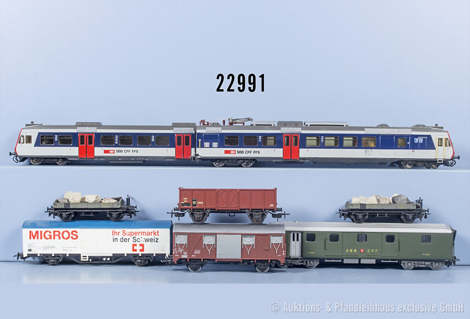 H0 Zug, dabei 2-teiliger E-Triebzug der SBB, BN 2103 und 6 Wagen, versch. Hersteller, ...