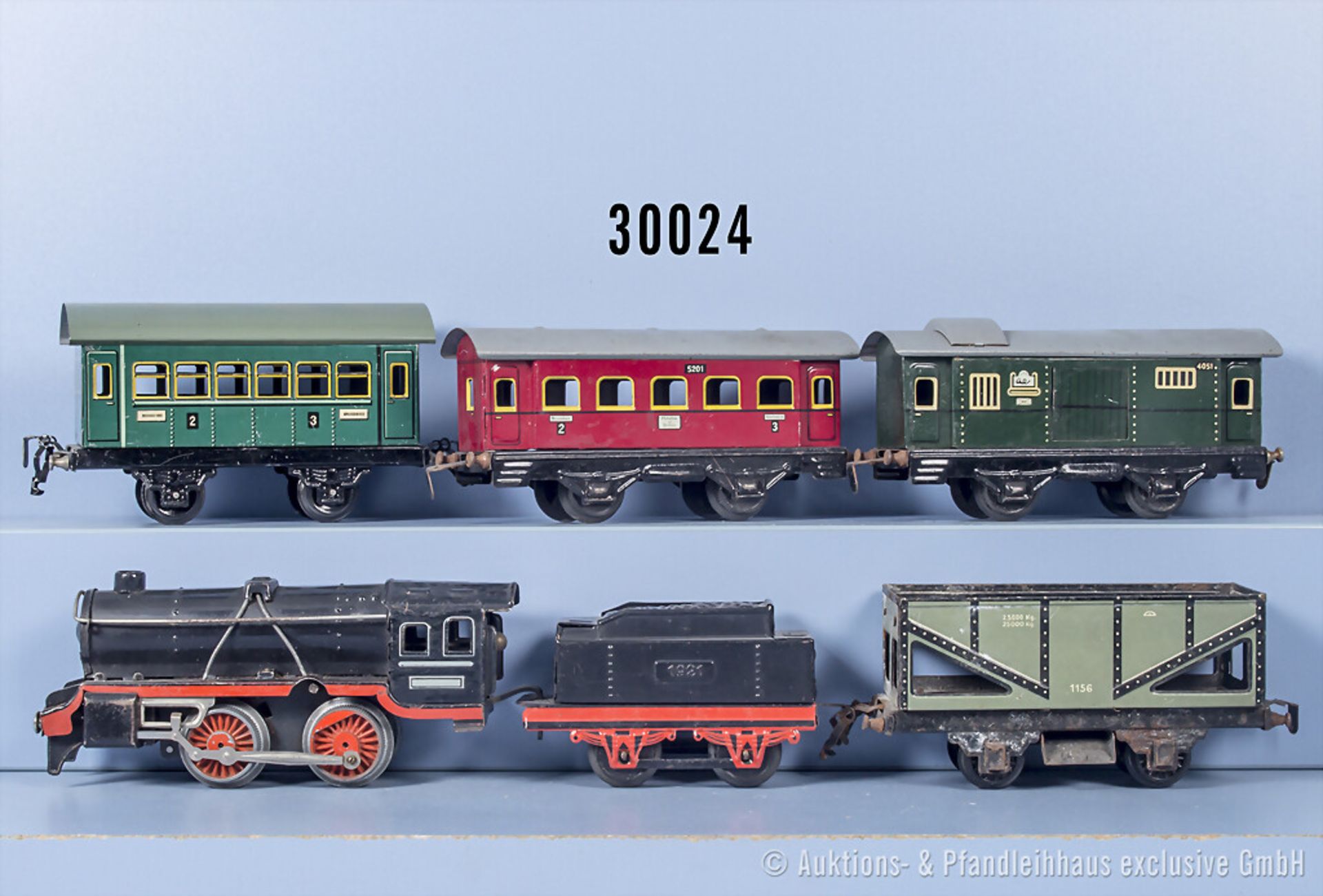 Spur 0 Zug, dabei Schlepptenderlok, BN 1921 und 4 Wagen, Hersteller u.a. Kraus, Z ...