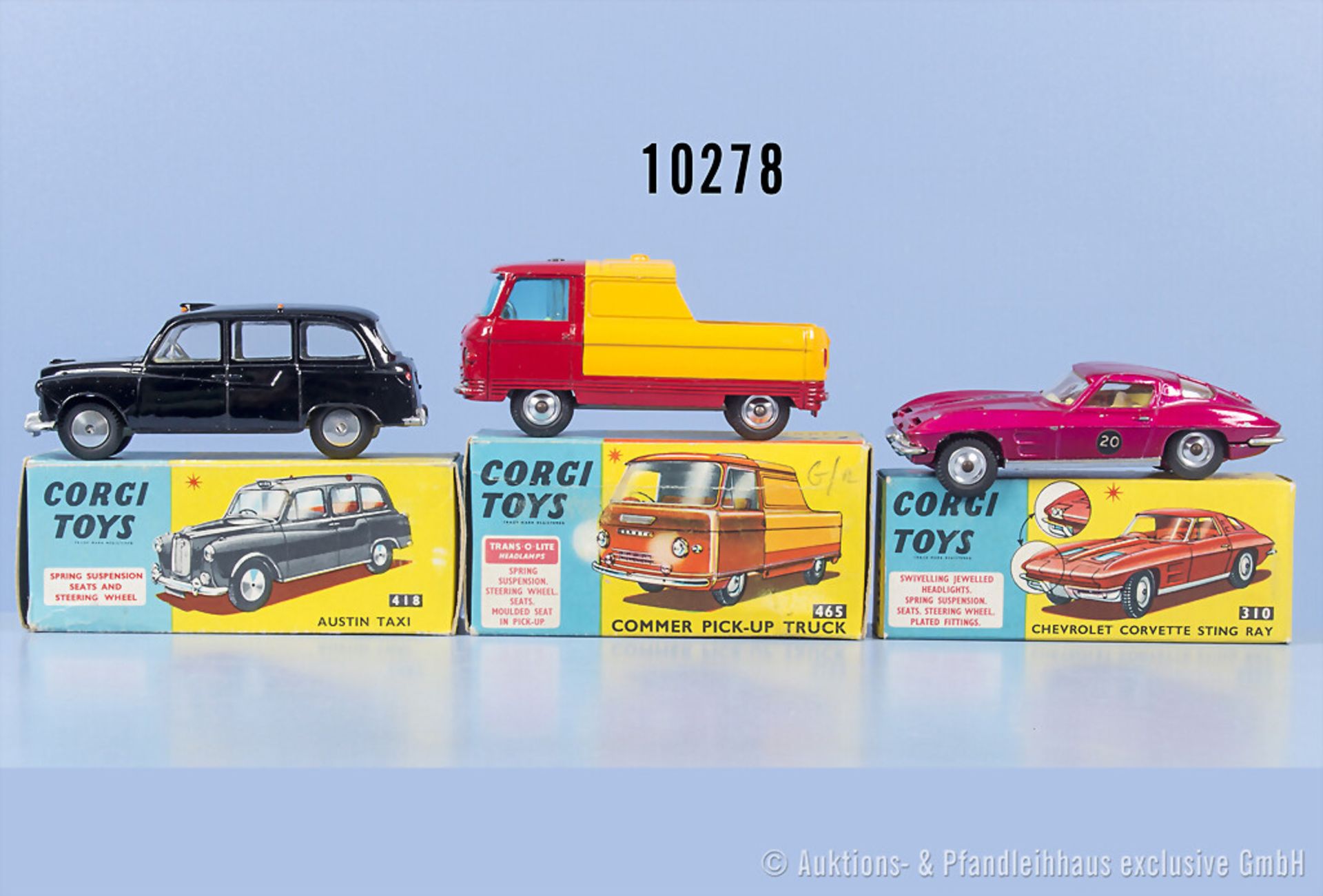 3 Corgi Toys Modellfahrzeuge, 418 Austin Taxi, 465 Commer Pick-up Truck und 310 ...