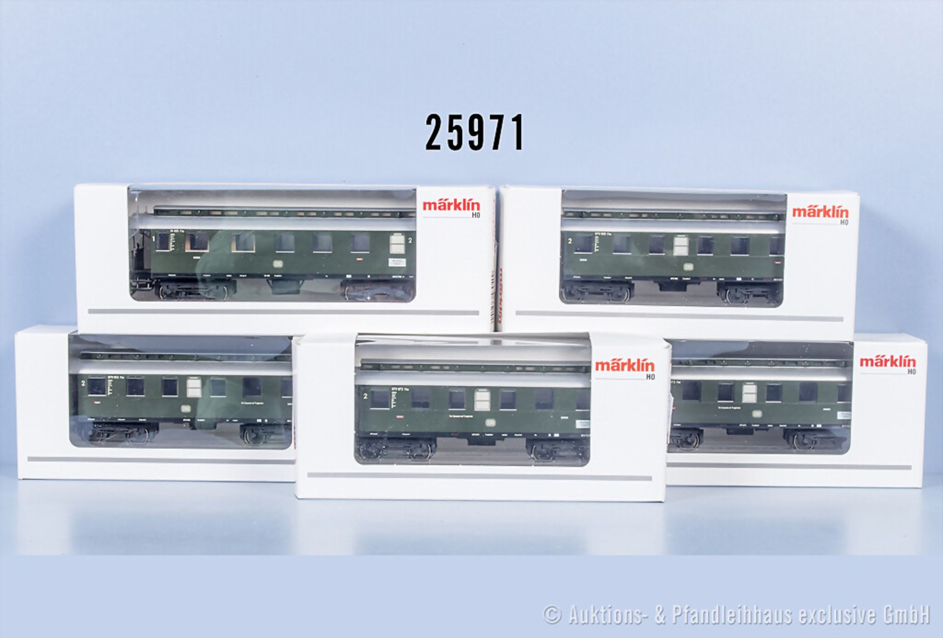 5 Märklin H0 D-Zug Wagen, dabei 43040, 43050, 2 x 43060 und 43070, Z 1, in ...