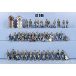 44 Militärfiguren und 2 Wachhäuser, u.a. Schusso, Masse/Holz, 6,5 cm, Z ...