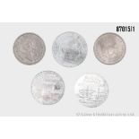Konv. 5 Münzen, 3 x in Silber, 10 Kronen 1972 und 2 x 5 Kronen 1972 und 1976 Dänemark ...
