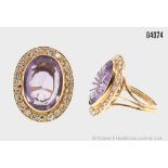 Ring, 750er Gold, mit Brillanten, ca. 1,0 ct, und Amethyst, Ovalschliff, ca. 10,5 ct, ...