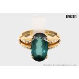 Ring, 750er Gelbgold, mit einem Dioptas, Oval-Schliff, ca. 4,80 ct., und Diamanten, ...