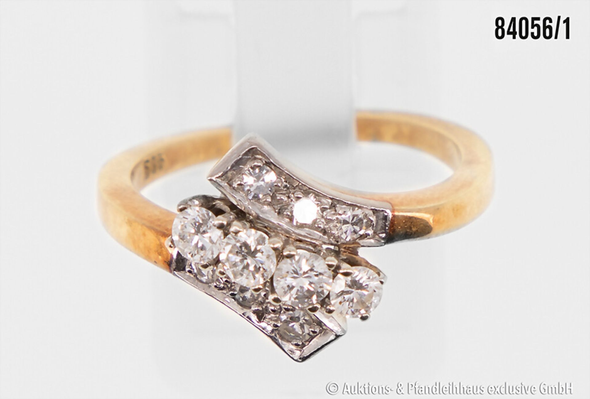 Ring, 585 Gelbgold, besetzt mit 10 Diamanten, zus. ca. 0,52 ct., 4,6 g, Ringgröße ca. ...