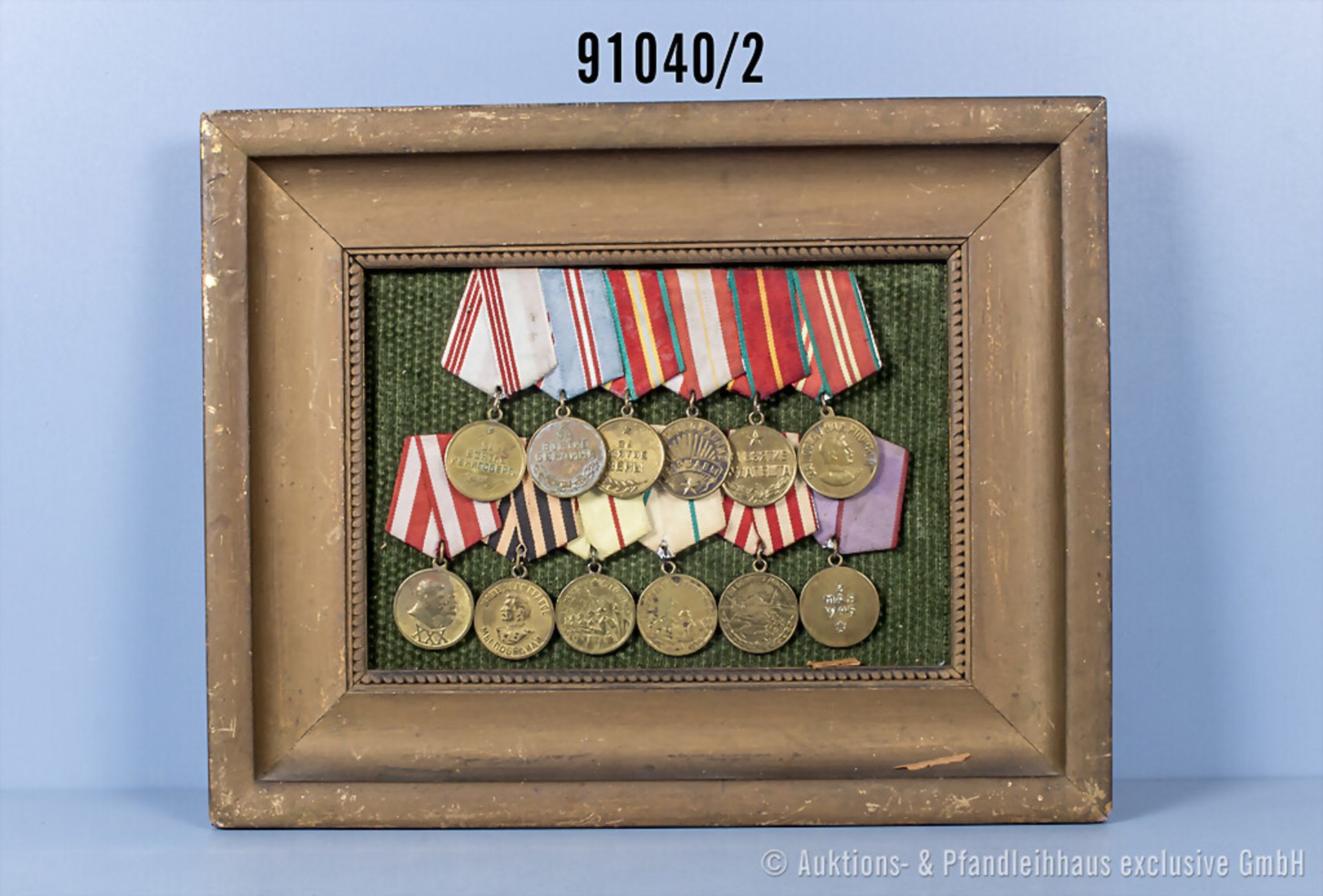 umfangreiches Konv. UdSSR, überw. Orden, Abzeichen und Medaillen, Originalität aller ... - Bild 2 aus 2