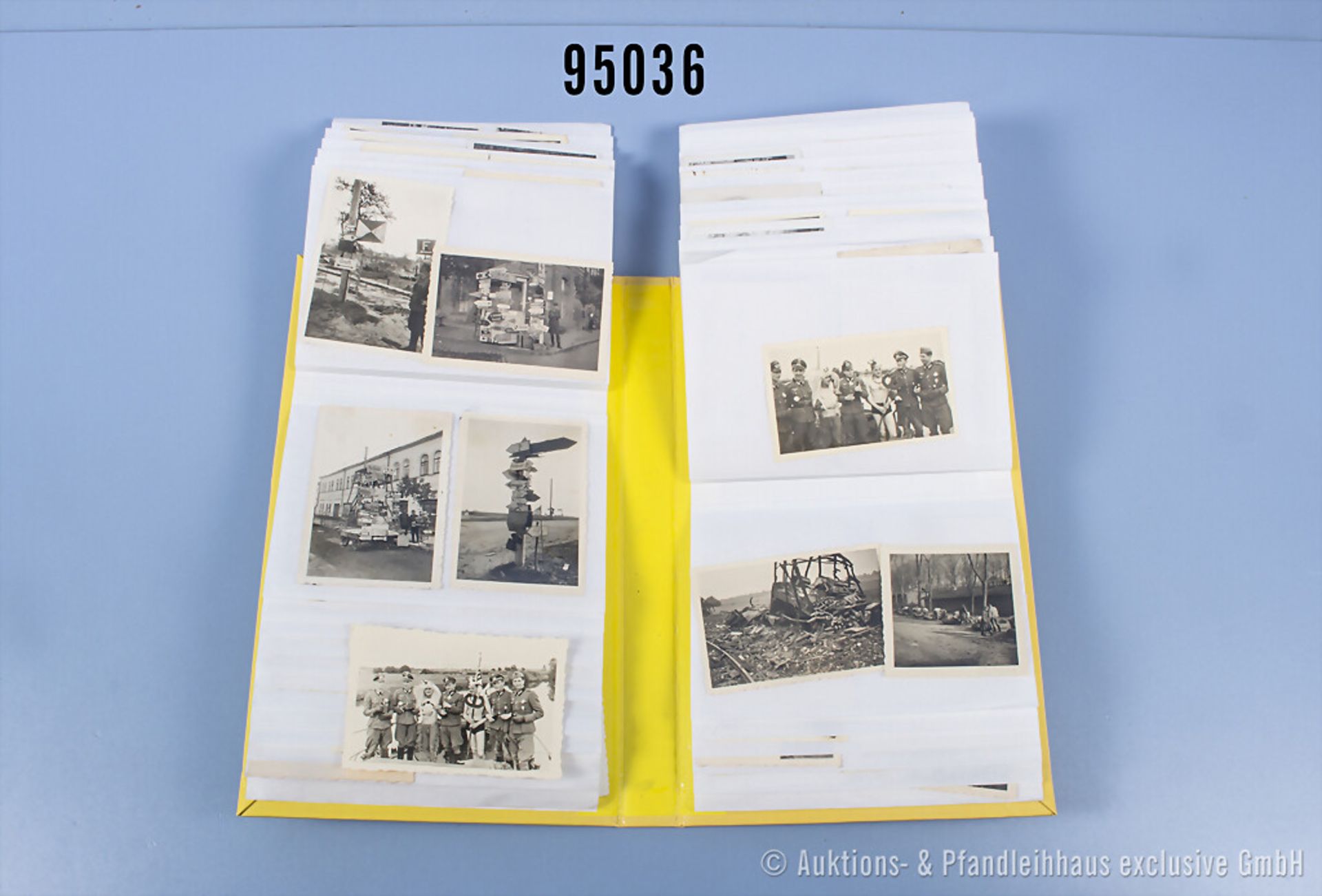 Einsteckalbum mit ca. 147 Fotos Wehrmacht, teilw. interessante Motive, u.a. ...