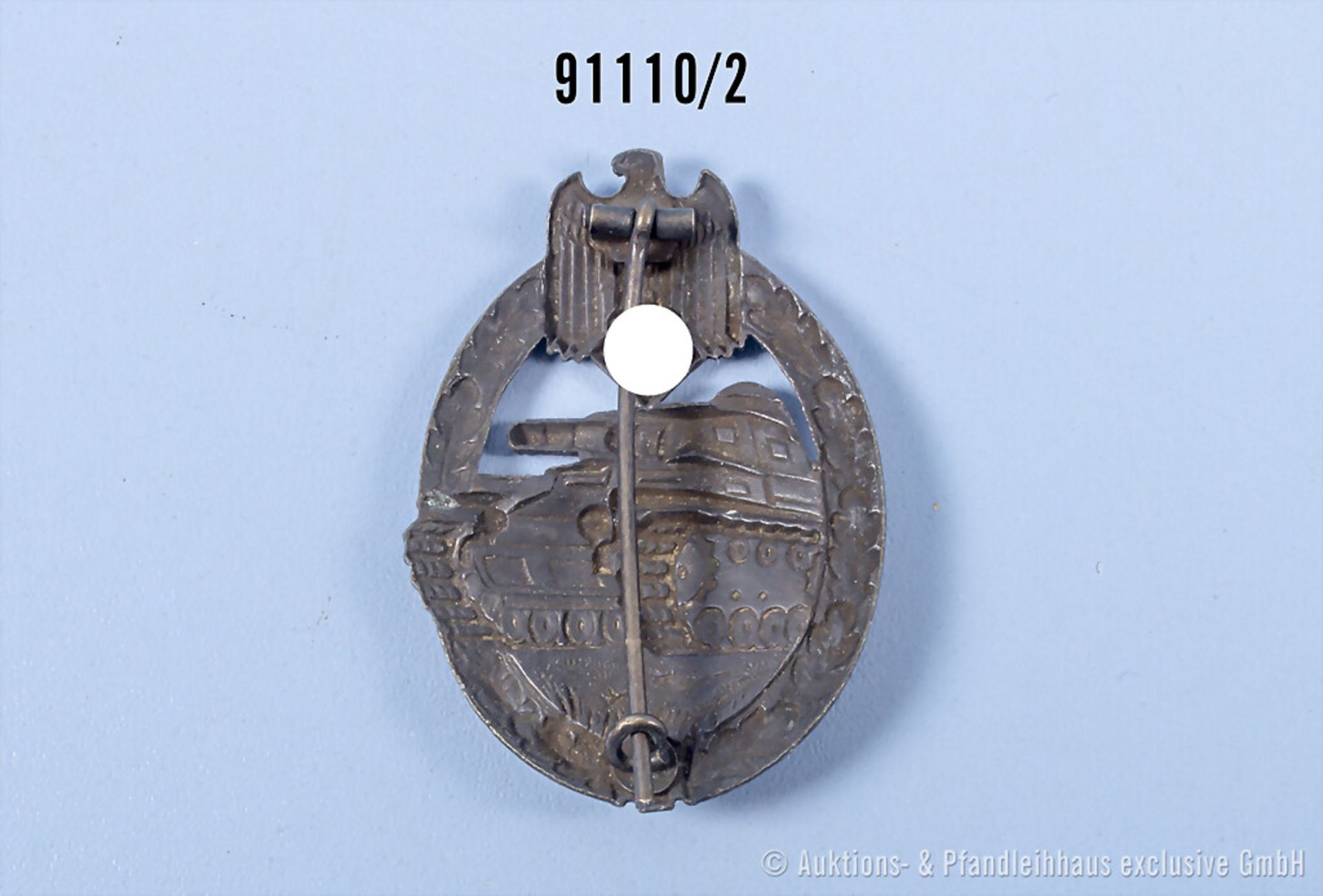 Panzerkampfabzeichen in Bronze, hohle Zinkausf., guter Zustand mit ... - Image 2 of 2
