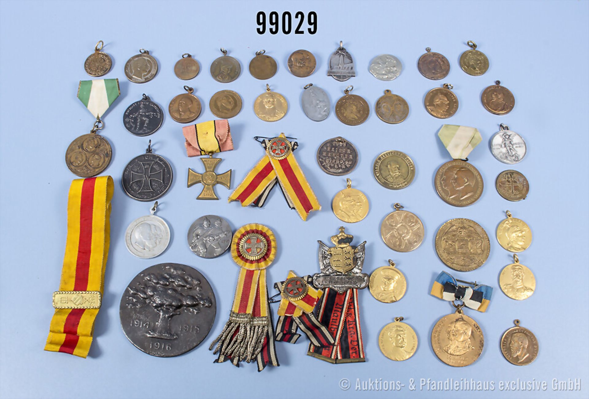 Konv. 41 patriotische Medaillen, u.a. Manöver, Regimenter und Kriegervereine, ...