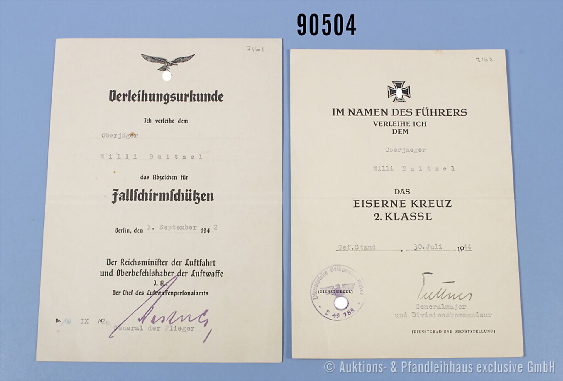 Dokumentennachlass eines Oberjägers der Fallschirmjäger, Abzeichen für ...