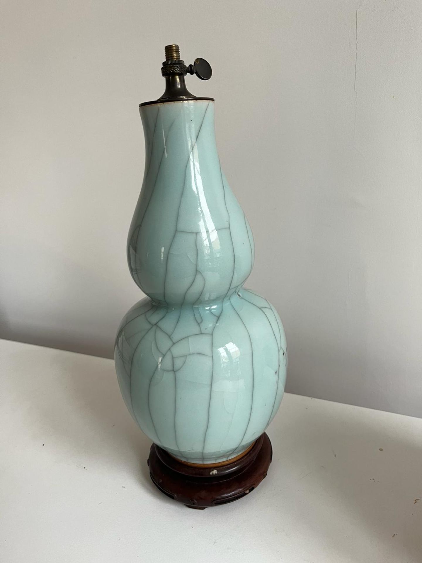 Vase Coloquinte de forme double gourde en porcelaine à glaçure monochrome céladon à large
