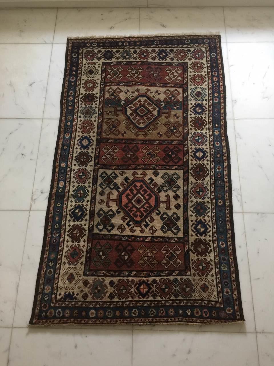 Tapis laine Nord ouest Iran 184 x 107 cm