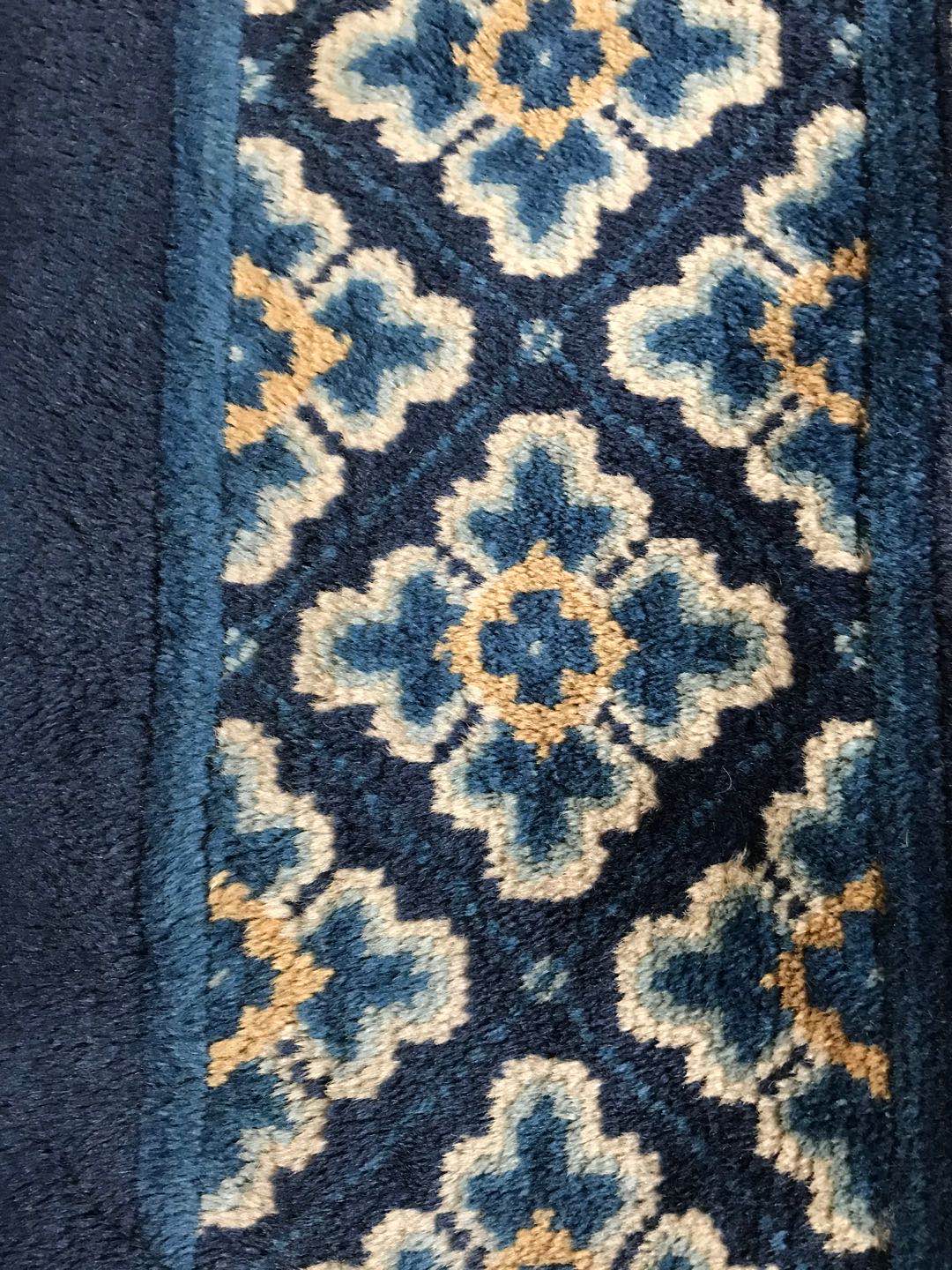 Tapis à décors de motifs floraux et bordures de trois frises géométrique Laine à teinture - Bild 6 aus 12