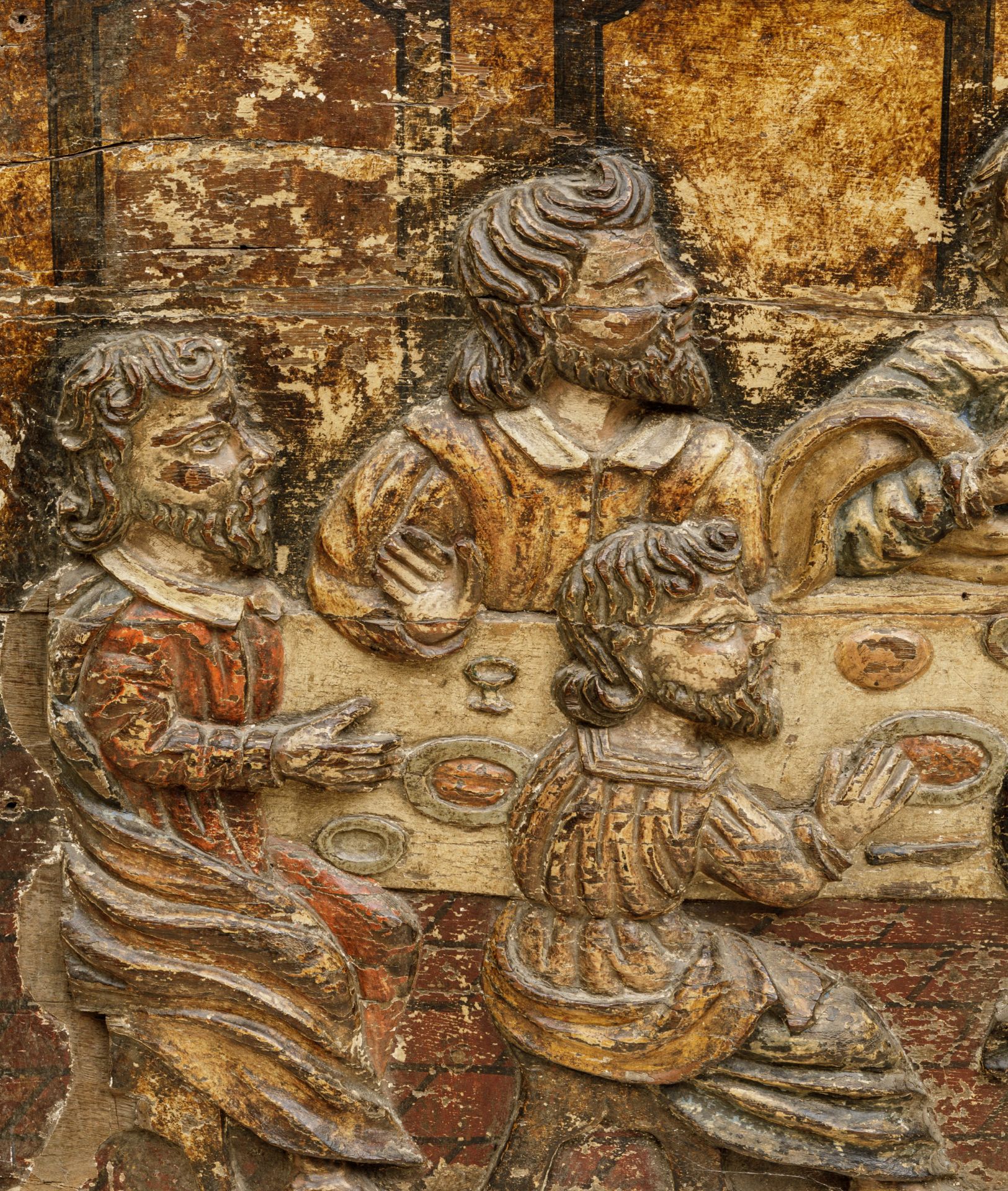 Bas relief sculpté illustrant la Cène le christ et les douze apôtres Bois polychrome 16 eme siècle - Image 3 of 6