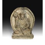 Stèle Bouddhique illustrant Chenresi Lokeshvara assis en méditation tenant le lotus grimpant