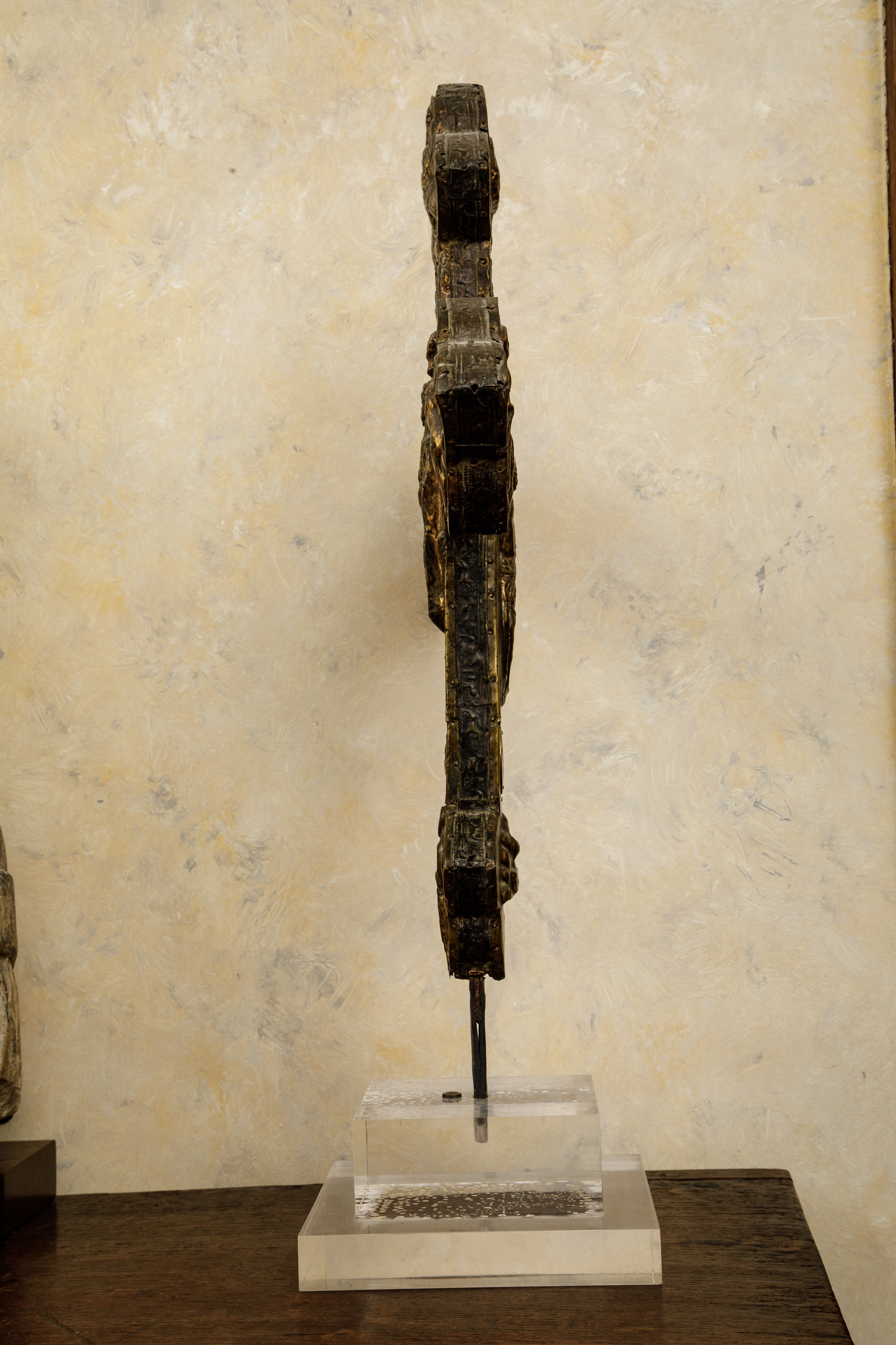 Croix de procession en cuivre Italie 14 eme siècle Ht 55cm x 39cm x 3cm Parfait état - Bild 7 aus 10