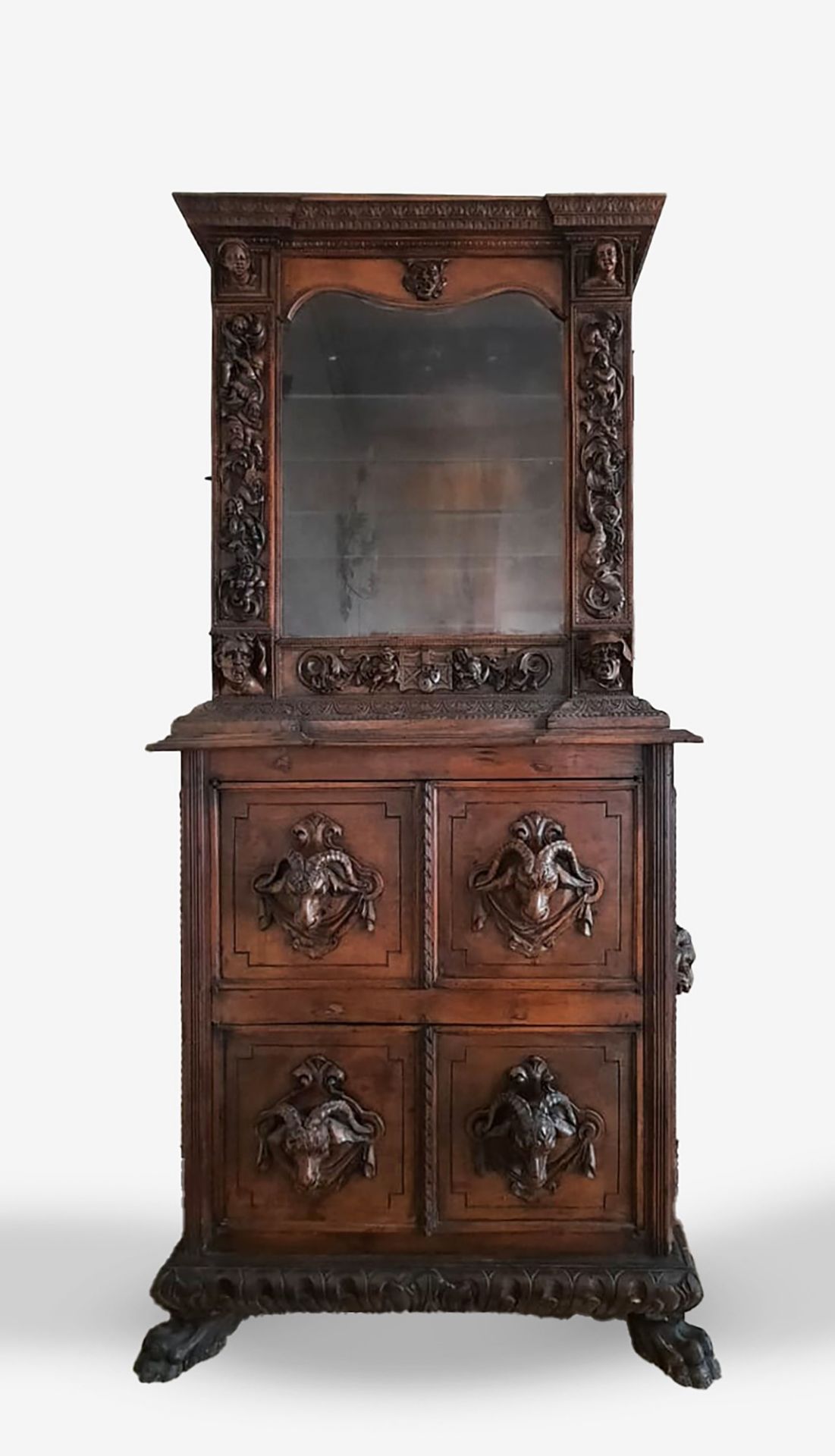 Two-parts cabinet, with Renaissance style display case, 19th century