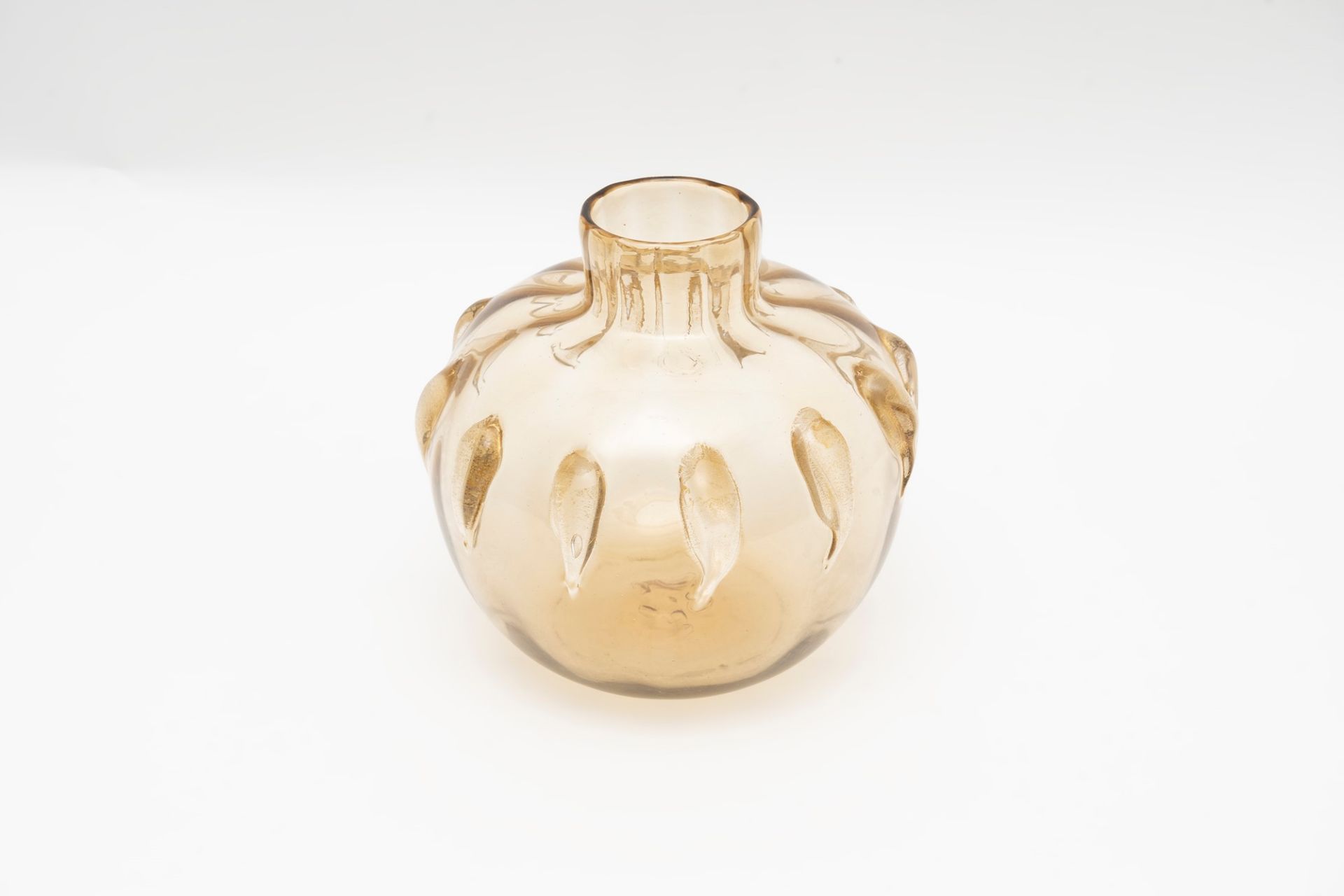 Murano glass vase with gold inclusions, 1940s-50s