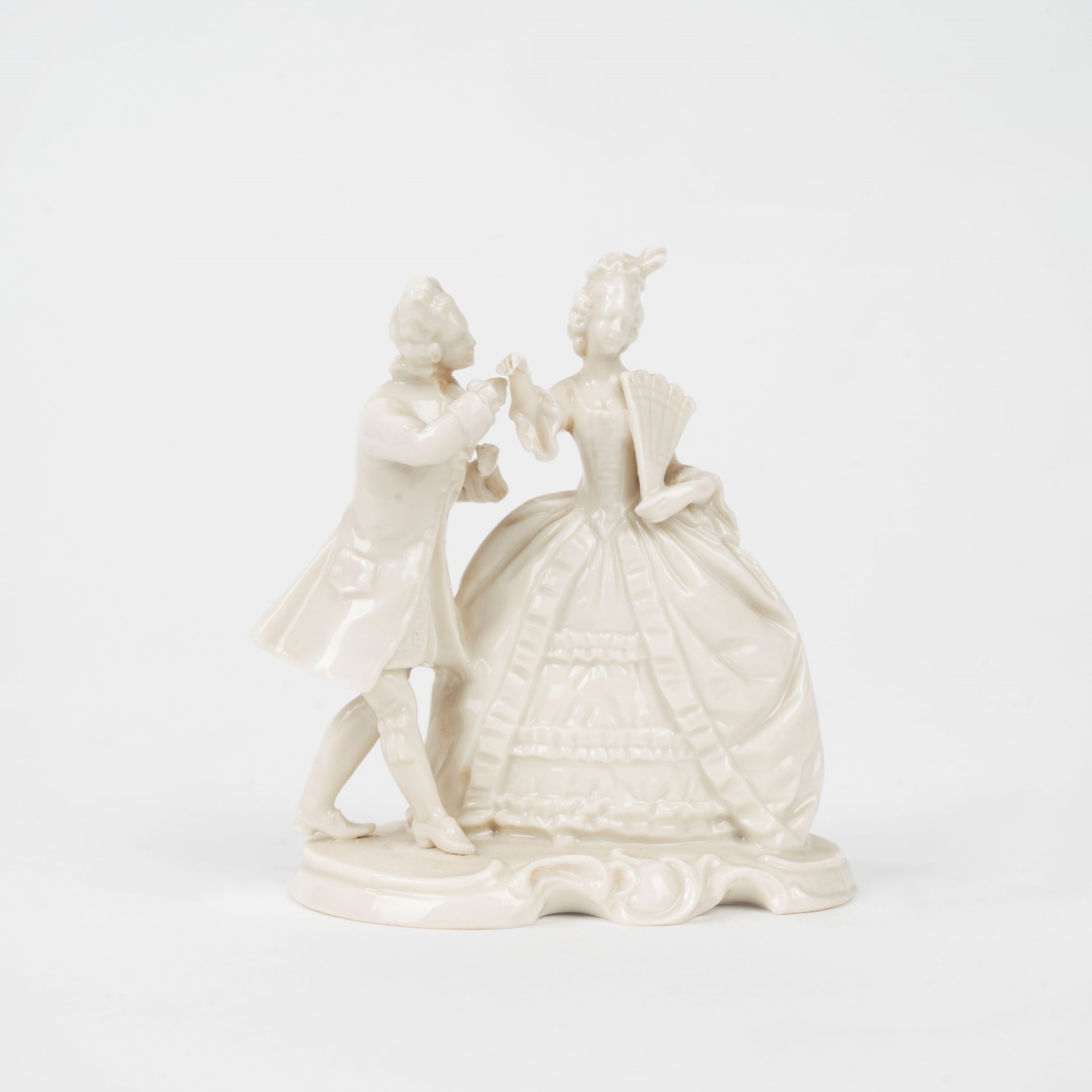 Lot consisting of seven white porcelain sculptures, 20th century - Image 8 of 10
