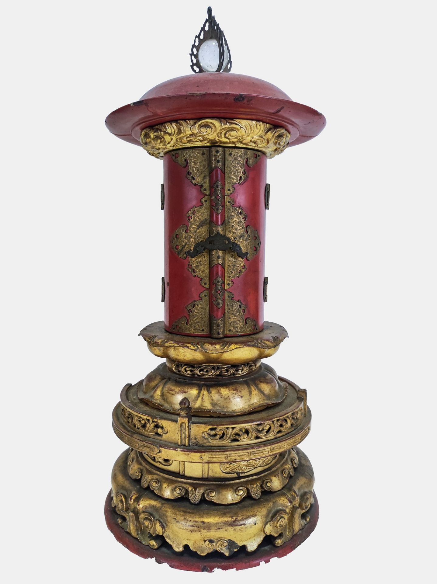 Temple in lacquered and gilded wood. Japan, early 20th century