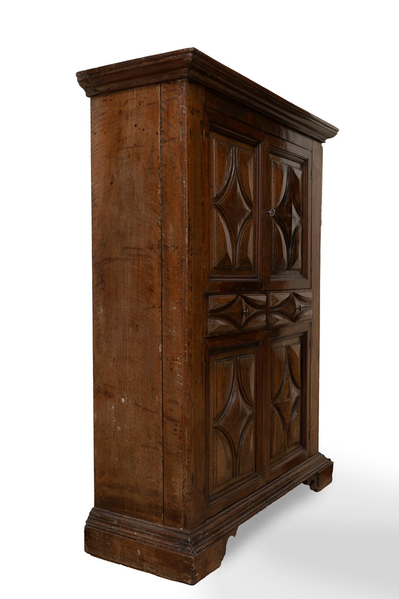 Wooden wardrobe with rhomboidal elements in seventeenth-century style - Image 2 of 3