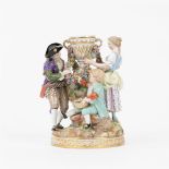 Sculptural group in polychrome porcelain depicting a rural scene, Meissen manufacture, 19th century