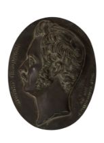 Italian school, XIX century - Bronze bas-relief depicting a portrait of a man in profile, 19th centu