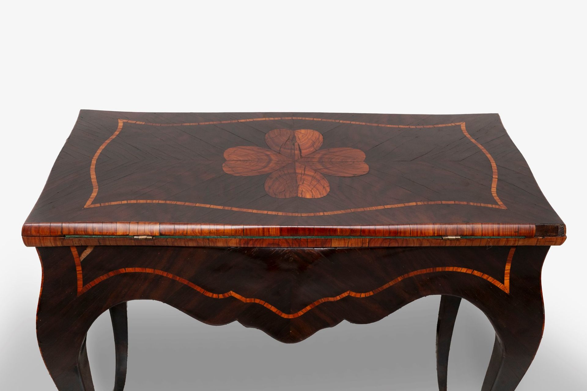 Opening game table inlaid in various woods, Genoa, 18th century - Image 3 of 5