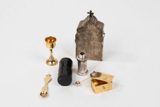 Portable mass box containing Eucharistic instruments, Russia, 19th century