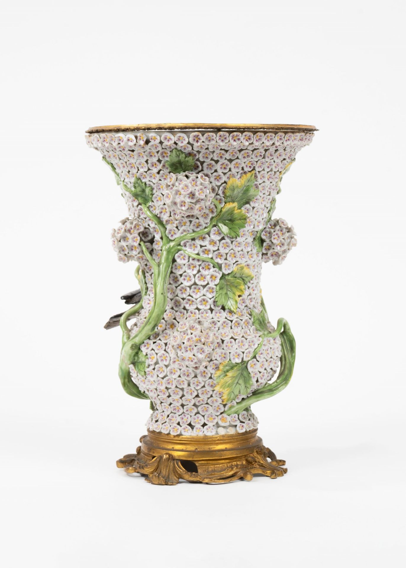 Schneeballen vase on a gilded bronze base, Meissen manufacture, 19th century - Image 3 of 4