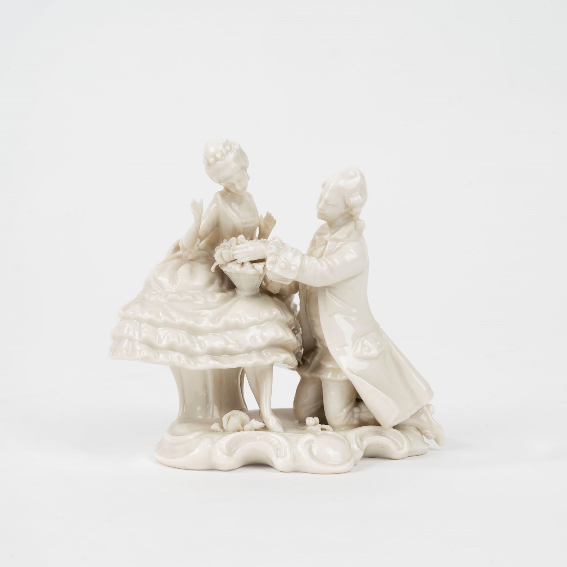 Lot consisting of seven white porcelain sculptures, 20th century - Image 7 of 10