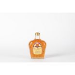 CROWN ROYAL 10 YEARS OLD WHISKY