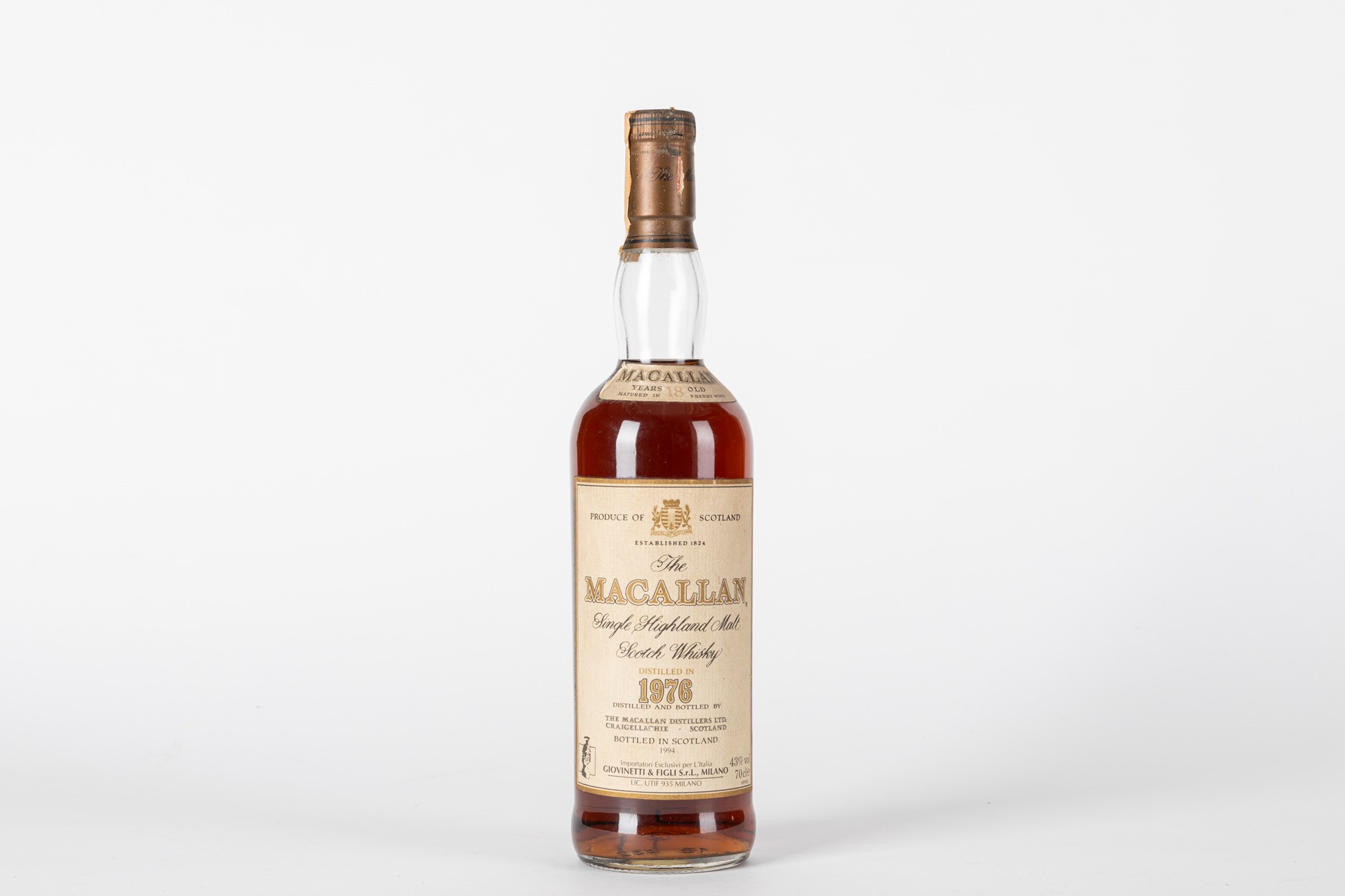 MACALLAN SCOTCH WHISKY 18 YEARS OLD 1976