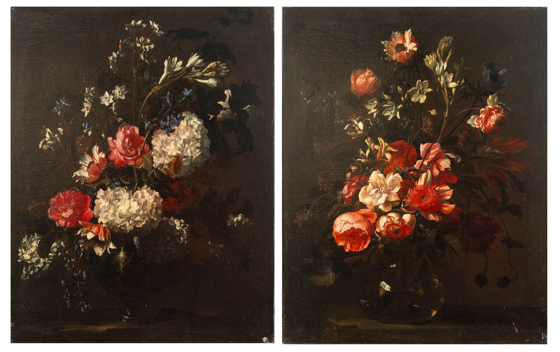 Andrea Belvedere (Napoli 1646/ 1652-1732) - Roses, peonies and other flowers in a glass vase; Roses