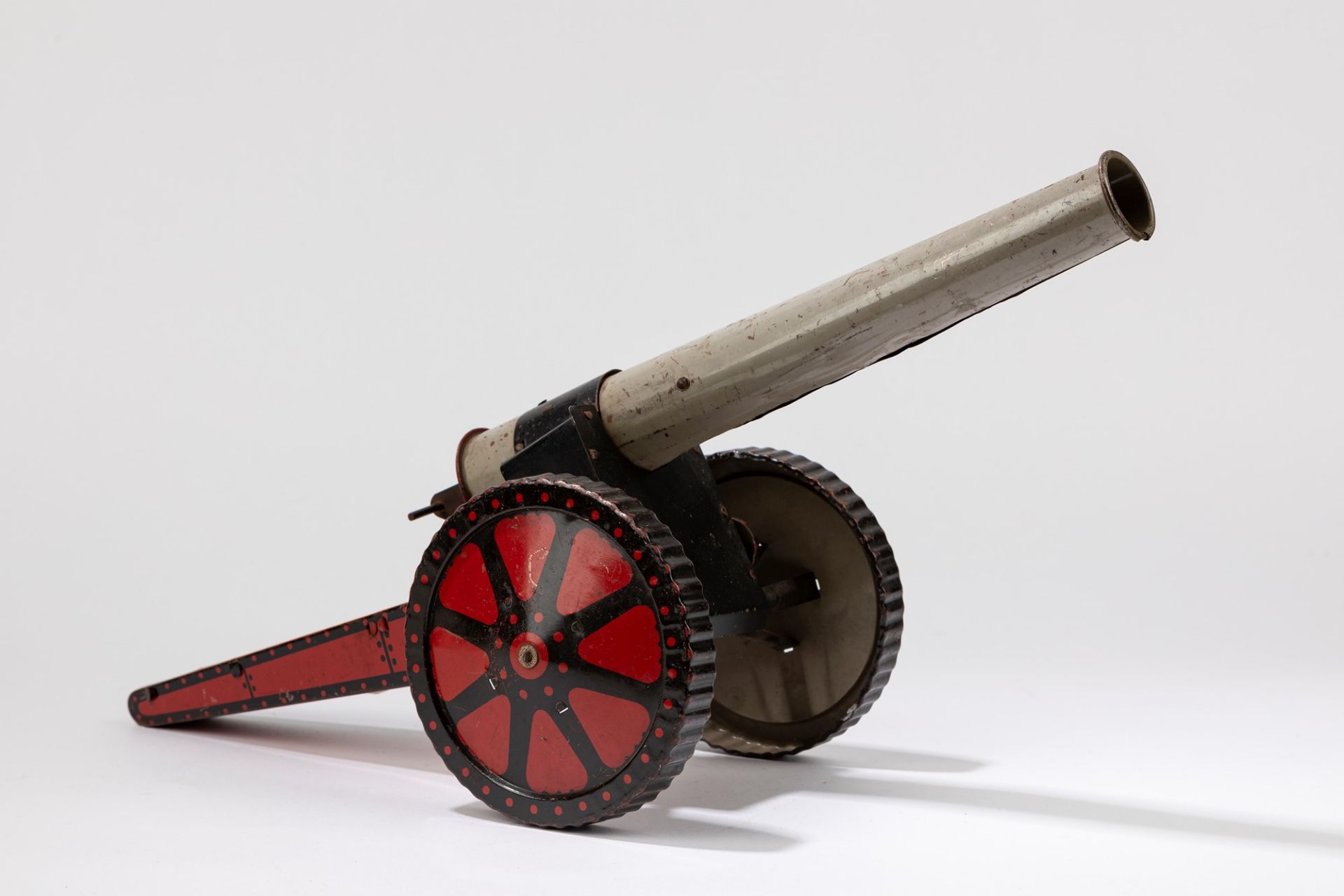 Marx Toys - Marx Toys cannon, 1940-1950
