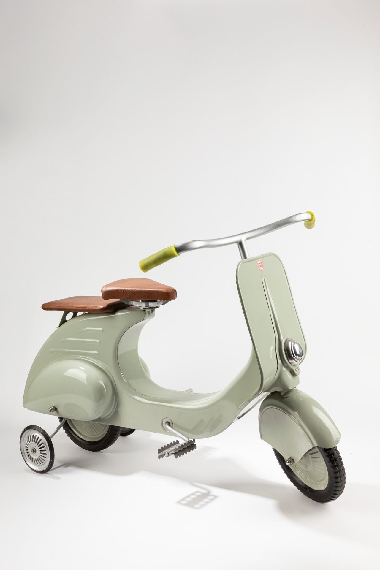 Pierre Gui - Vespa a pedali, 1950-1960 - Image 2 of 6